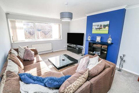 10 Ashby Close, Waddington, Lincoln, LN5 9DH