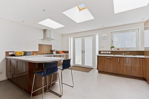 54 Ashdown Close, Chandler's Ford, Eastleigh, SO53 5QF