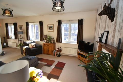 20 Collingtree Court, Solihull, B92 7HU