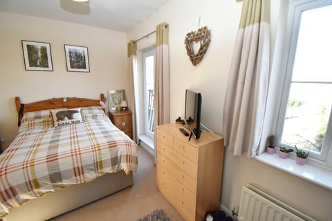 20 Collingtree Court, Solihull, B92 7HU