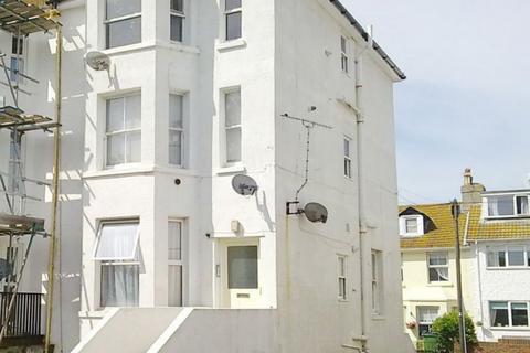 1 bedroom flat to rent, East Cliff, Folkestone