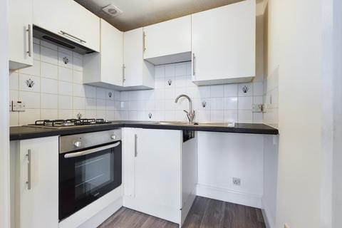 1 bedroom flat to rent, East Cliff, Folkestone