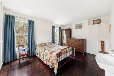 91 Gloucester Road, Richmond, TW9 3BT