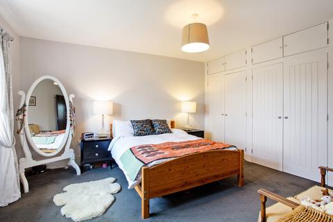 Wrights Cottage Griggs Green, Liphook, GU30 7PD