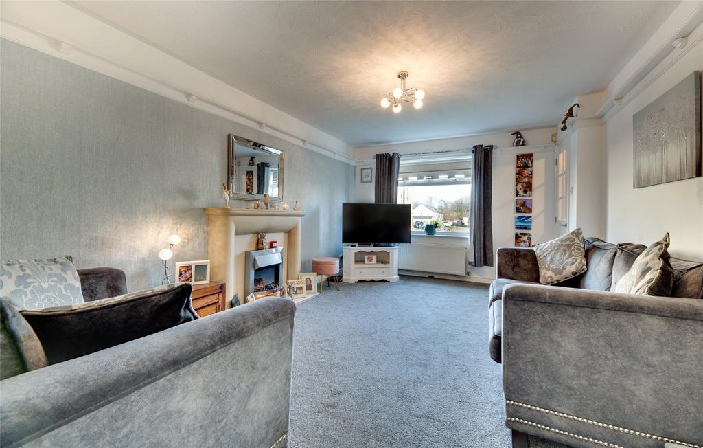 Appleton Close, Dunston, NE11 4 bed semidetached house £240,000