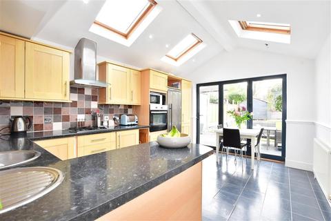 30 James Street, Epping, CM16 6RR