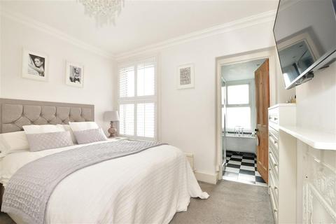 30 James Street, Epping, CM16 6RR