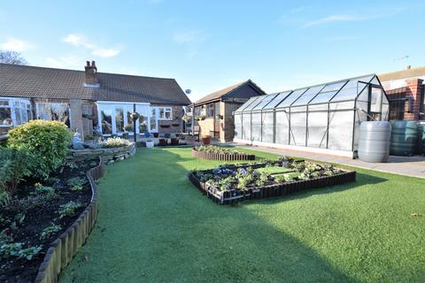 3 Ash Road, Alresford, Colchester, CO7 8DU