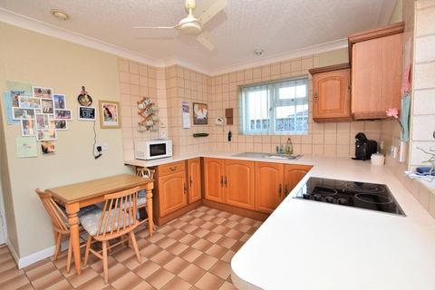 3 Ash Road, Alresford, Colchester, CO7 8DU