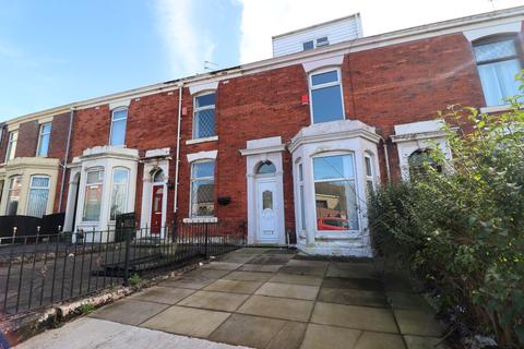 161 Redlam, Blackburn, BB2 1XB