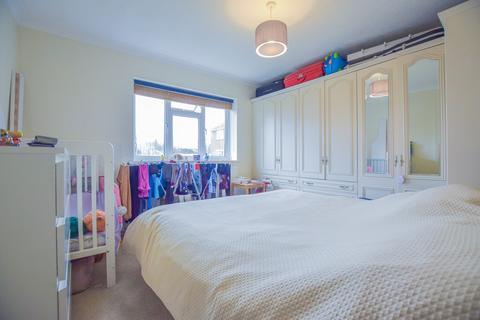 undefined, Thornycroft Court, Kew Road, Kew