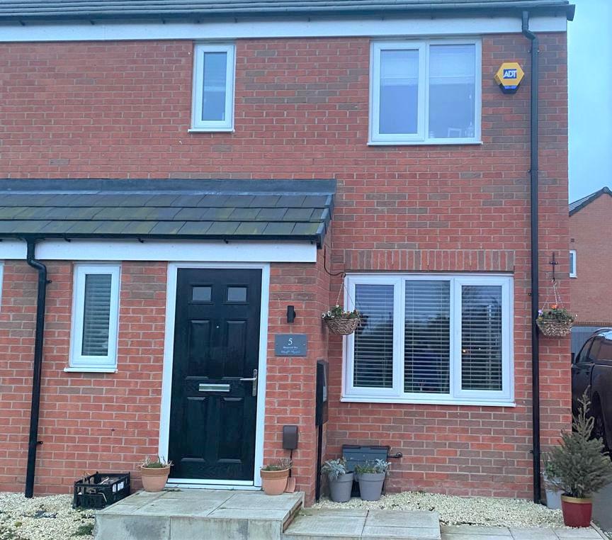 Sheepwash Way, East Leake LE12 3 bed semidetached house £240,000