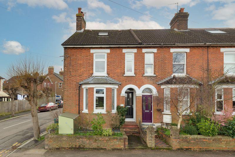 Barden Road, Tonbridge, TN9 1UU 4 bed end of terrace house £525,000