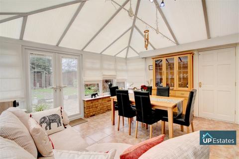 46 Skipworth Road, Binley, Coventry, CV3 2XA