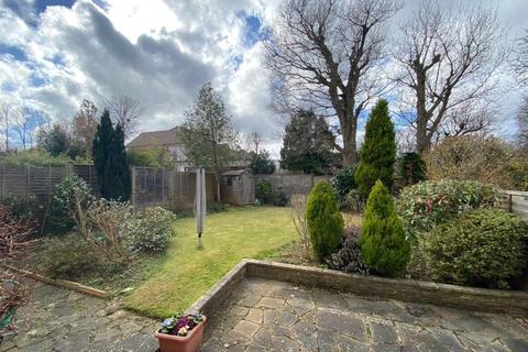 59 Avenue Road, Cranleigh, GU6 7LJ
