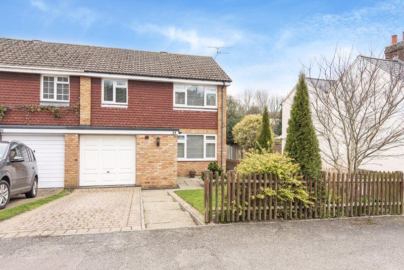 London Road, Markyate 3 bed semidetached house £425,000