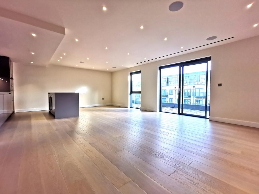 3 Bed 3 Bath Penthouse