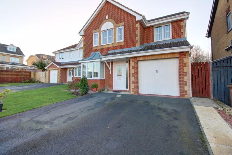 Beaumont Manor, Blyth 4 bed detached house £225,000