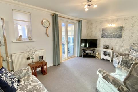 15 Slate Close, Delabole, PL33 9EN
