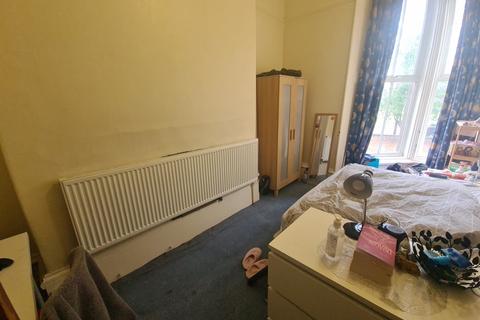 undefined, Moorland Road, Leeds