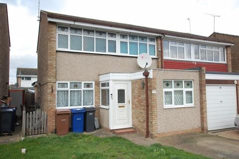 22 Frome, East Tilbury, Tilbury, RM18 8TD