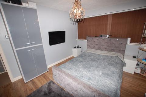 22 Frome, East Tilbury, Tilbury, RM18 8TD