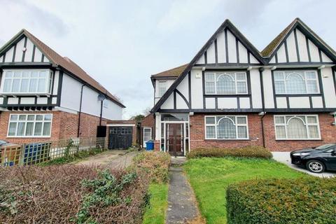 27 Furham Feild, Pinner, HA5 4DX