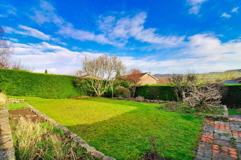 Elm Drive, Llanellen, Abergavenny 4 bed detached house £425,000