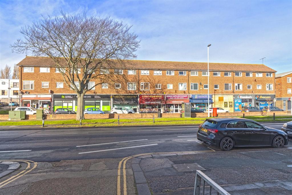 Goring Road, Worthing 2 bed flat £210,000