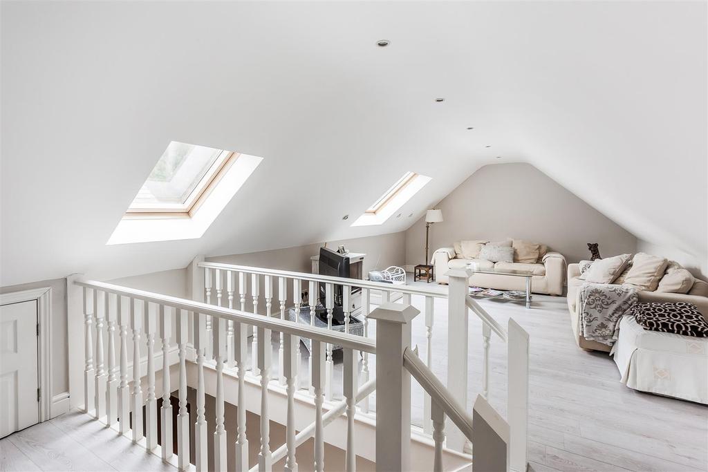 House. partnership Cobham