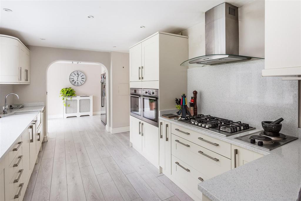 House. partnership Cobham