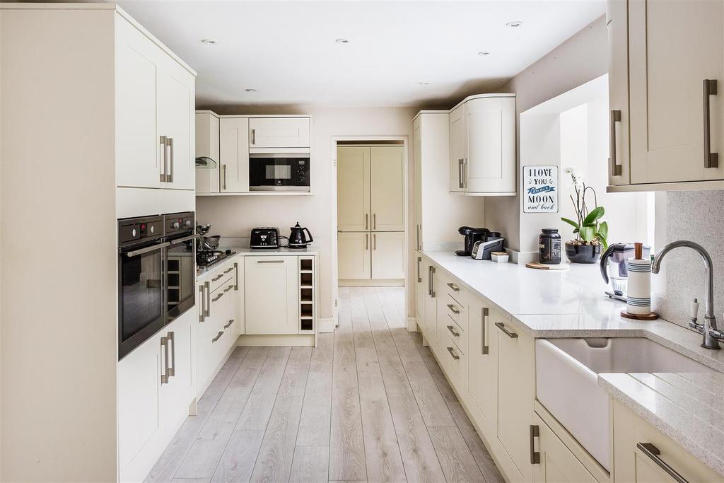 House. partnership Cobham