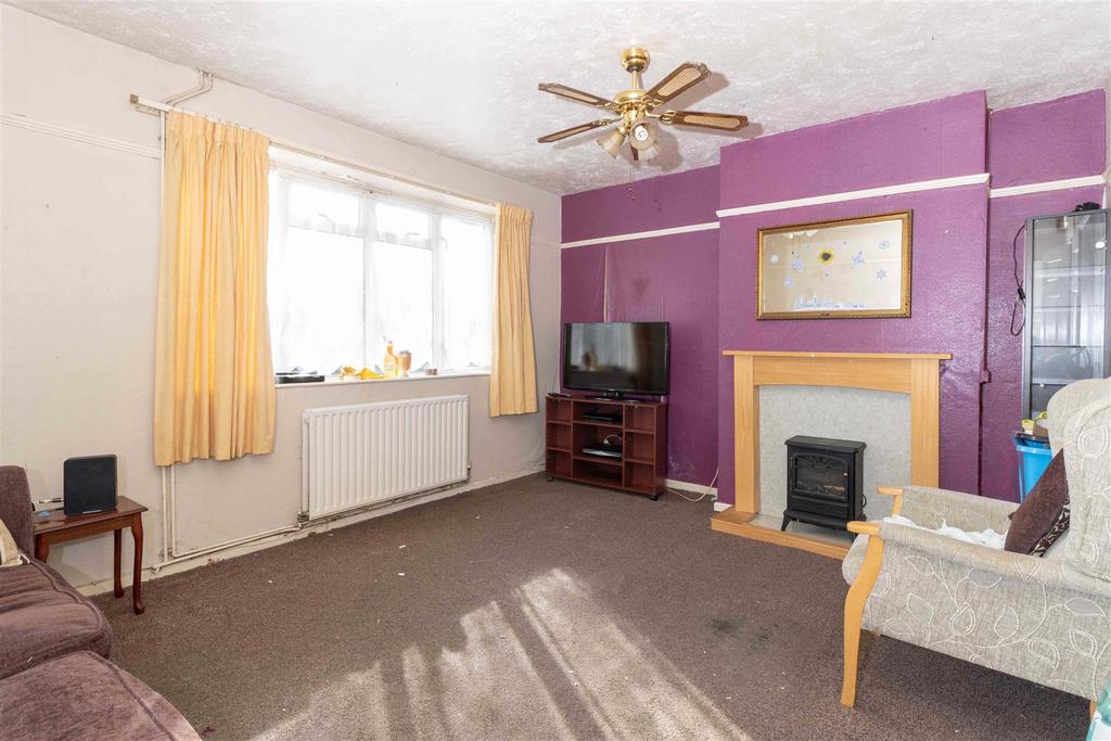 Tower Road, Lancing 4 bed end of terrace house £325,000