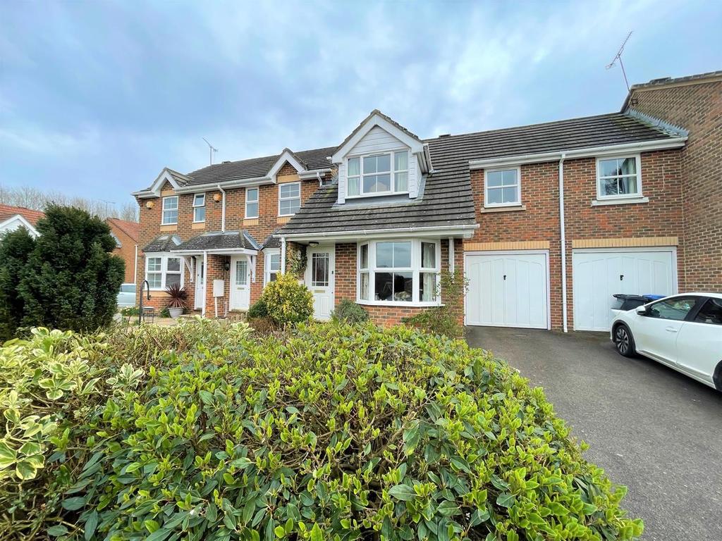 Primrose Close, Burgess Hill 3 bed terraced house £415,000