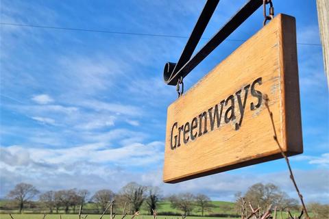 Greenways Gloucester Road, Upleadon, Newent, GL18 1EH