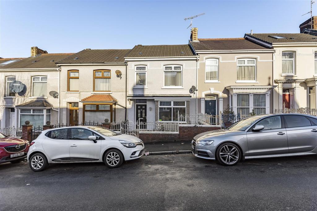 College Hill, Llanelli 3 bed terraced house £190,000