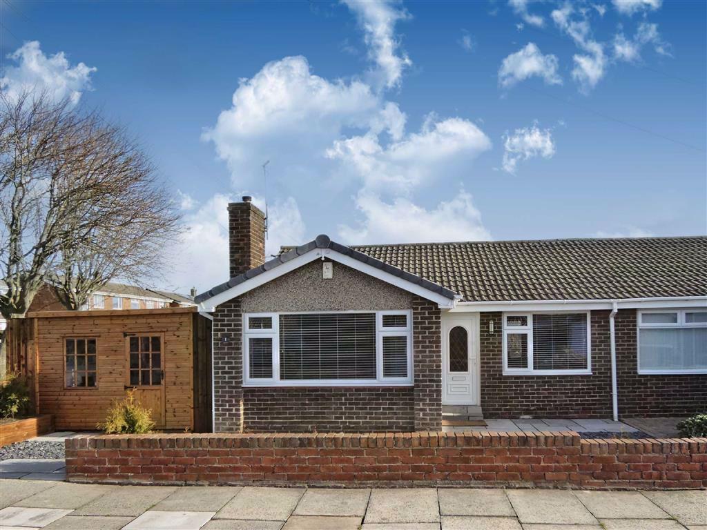 Hedley Road, Whitley Bay 2 bed bungalow for sale £210,000