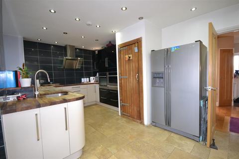 9 Mill Road, Tillingham, Southminster, CM0 7SY
