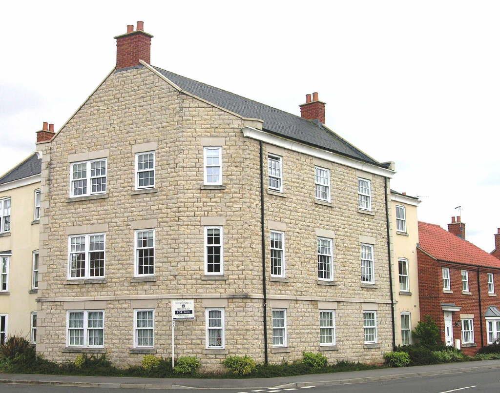 Westfield Mews, Kirkbymoorside, York 2 bed apartment £495 pcm (£114 pw)