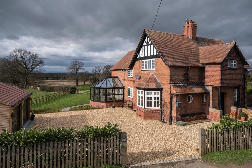 Willington Lane, Willington 3 bed semidetached house £675,000
