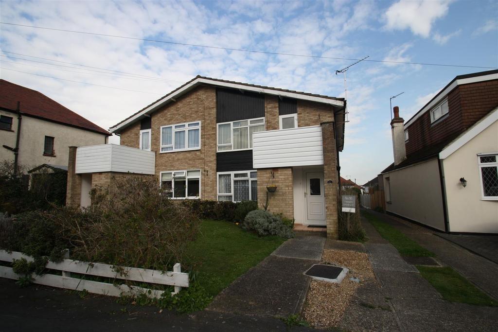 Crescent Road, LeighOnSea 2 bed £950 pcm (£219 pw)