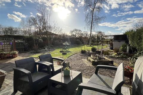 Hedgeleigh Station Road, Foggathorpe, Selby, YO8 6PS