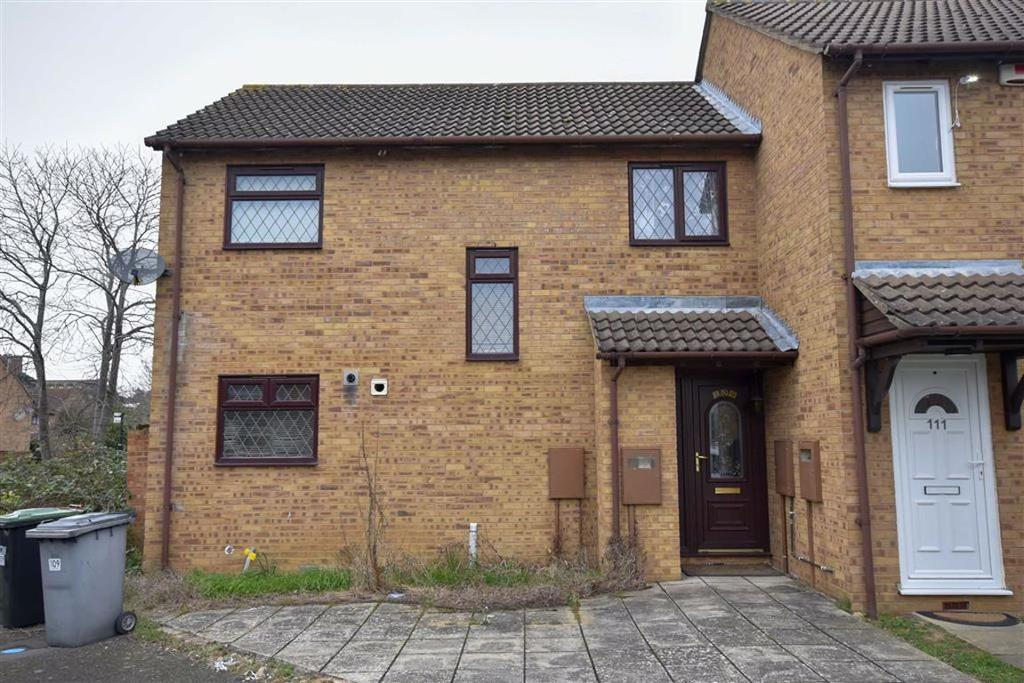 Senwick Drive, Wellingborough 3 bed semidetached house £195,000