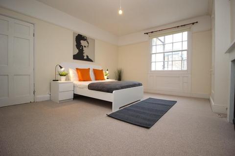 5 bedroom townhouse for sale - Bath Road, Cheltenham