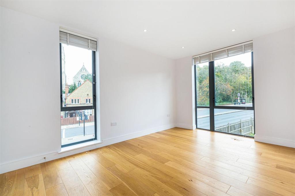 Alton Road, Putney SW15 2 bed flat - £1,800 pcm (£415 pw)