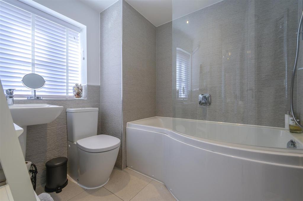 Family bathroom