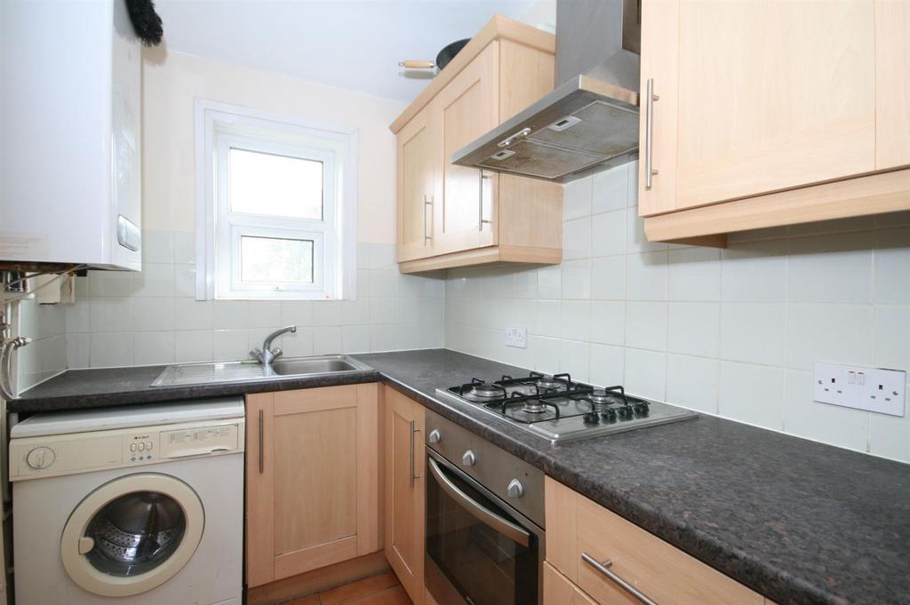 Fink Hill, Horsforth 4 bed terraced house £280,000