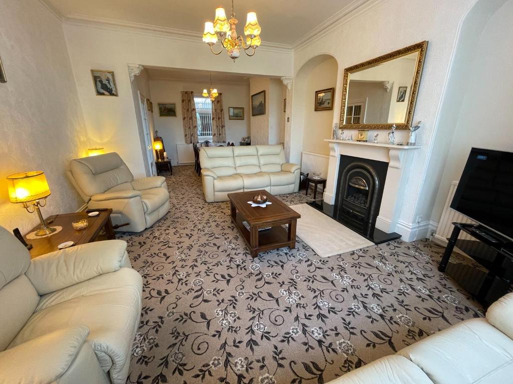 South Church Road, Auckland 3 bed terraced house £135,000