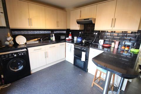 6 Caburn Close, Scarborough, YO12 5DY