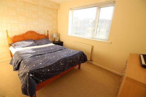 6 Caburn Close, Scarborough, YO12 5DY